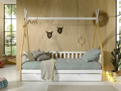 Kojenbett Tipi